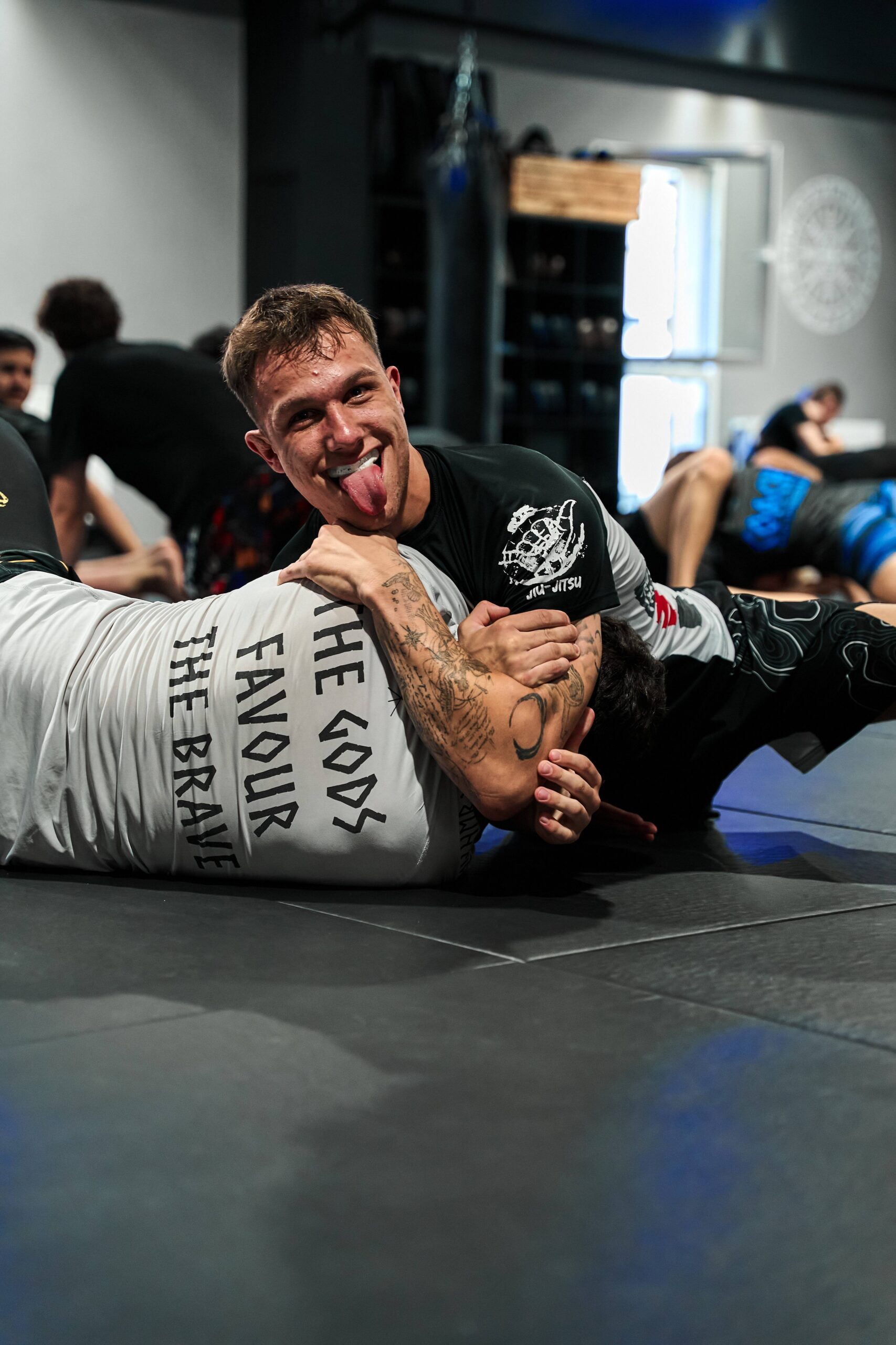 25.07.16 Charles Oliveira in Kampfsportschule Einherjar Marburg bearbeitet 0488 min